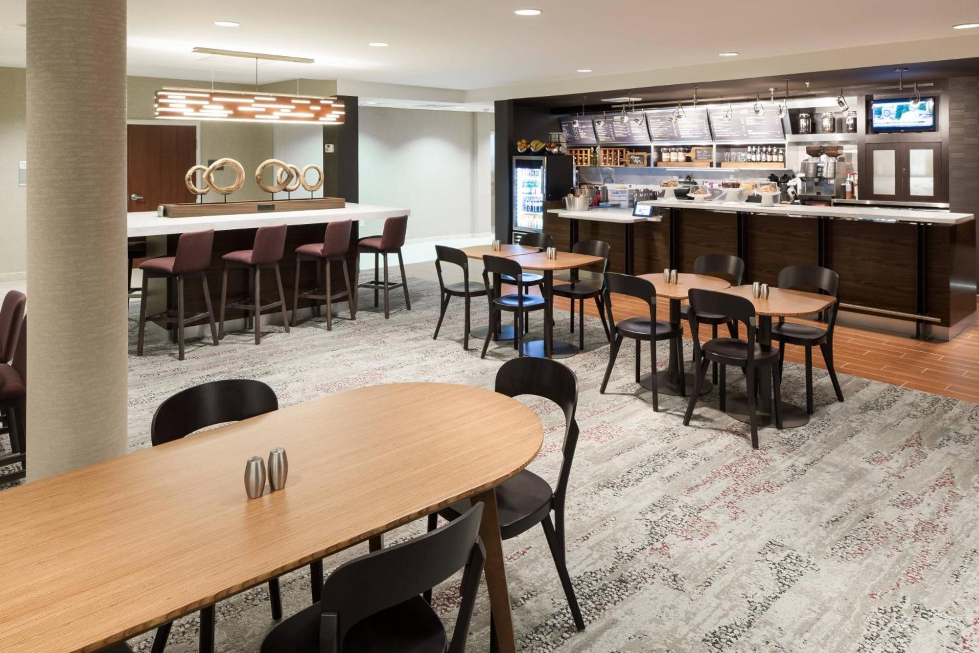 Courtyard By Marriott Hattiesburg Extérieur photo