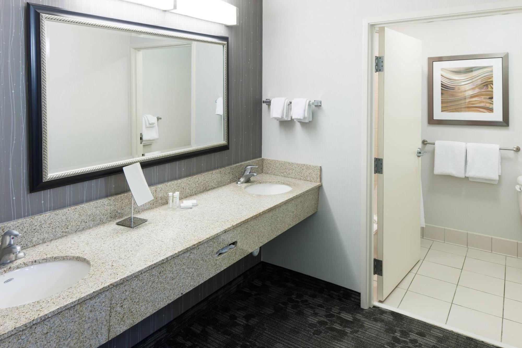 Courtyard By Marriott Hattiesburg Extérieur photo