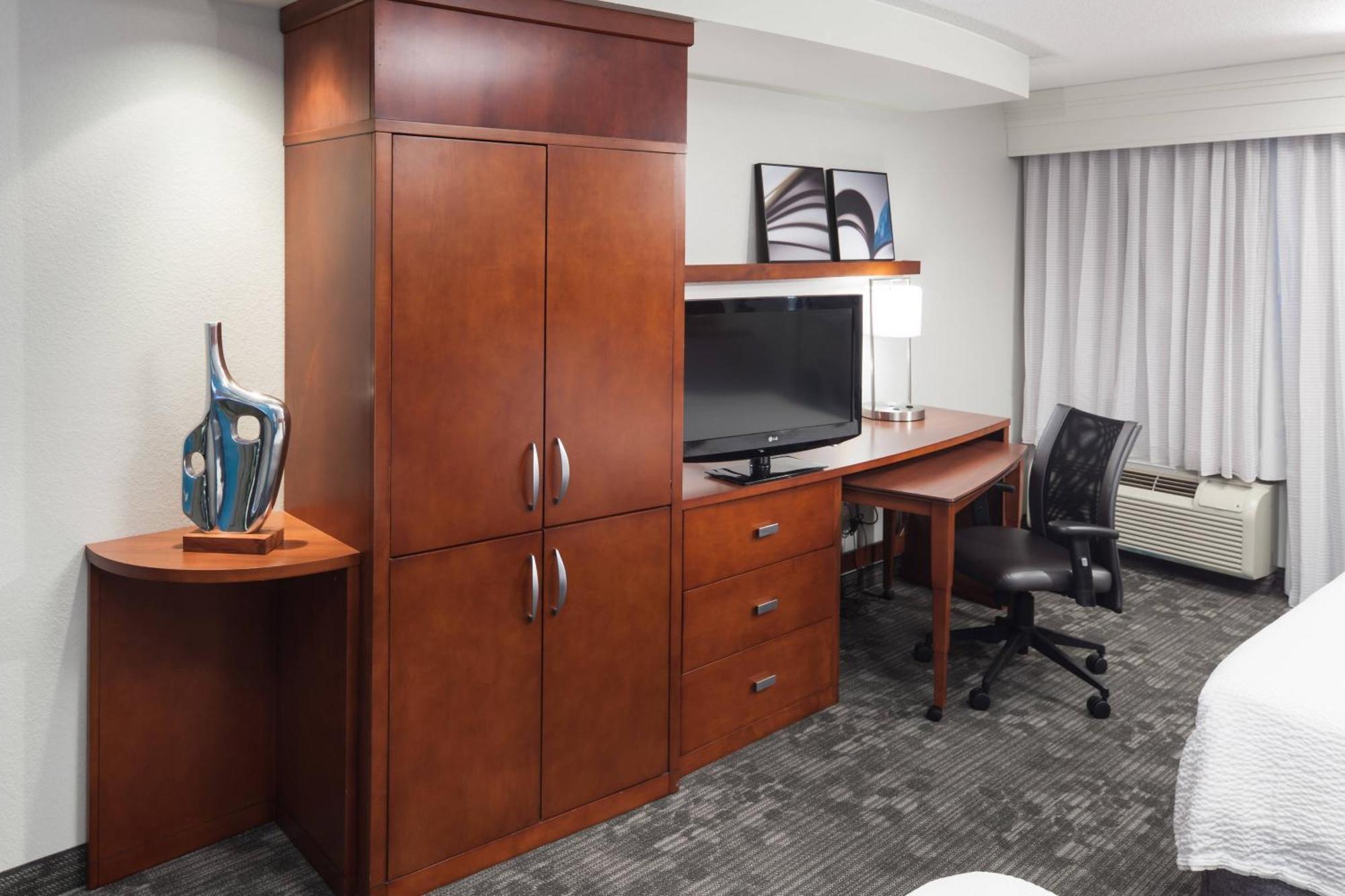 Courtyard By Marriott Hattiesburg Extérieur photo