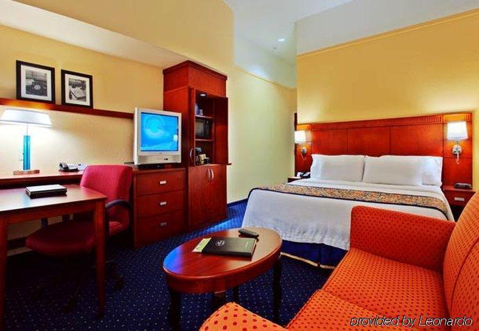 Courtyard By Marriott Hattiesburg Chambre photo
